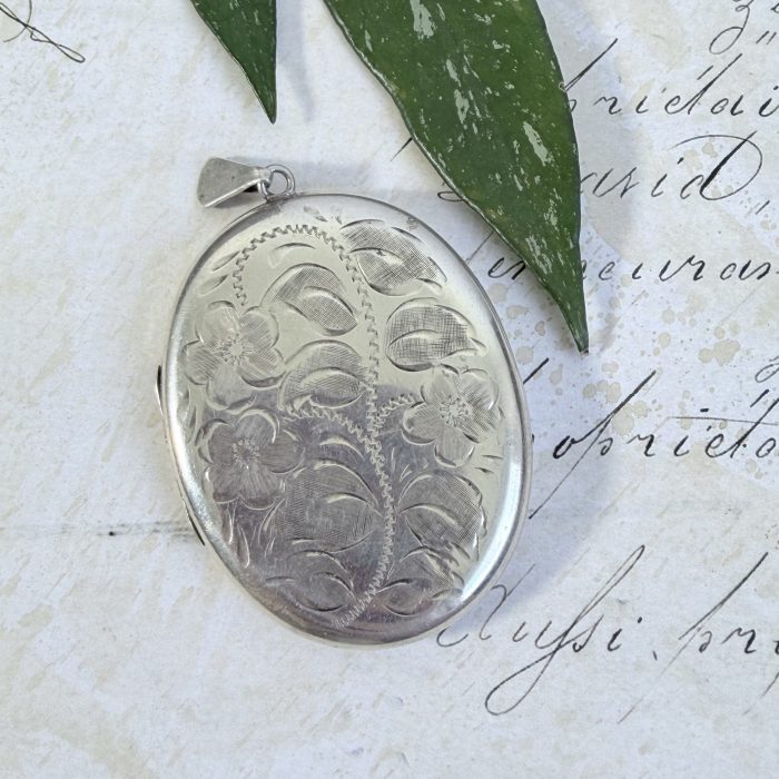 Vintage large sterling silver locket