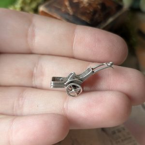 Vintage Silver Moving Cart Charm Buggy Spin - Image 2