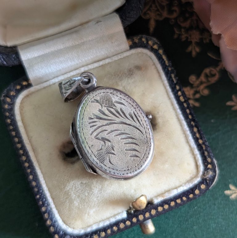 Vintage Scottish Thistle Locket