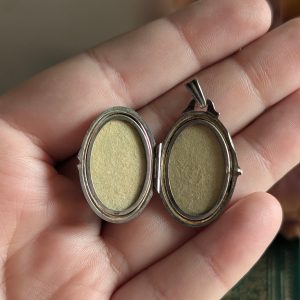 Vintage K&L Locket | Kordes & Lichtenfels Sterling Silver Rose Pendant | German Mid-Century Photo Locket - Image 4