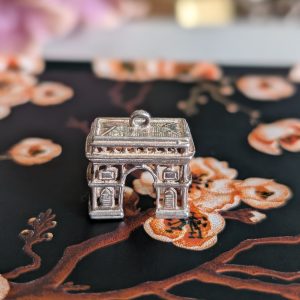 Vintage Silver Arc de Triomphe Charm | Paris France Souvenir | 3D Architectural Landmark Pendant - Image 5
