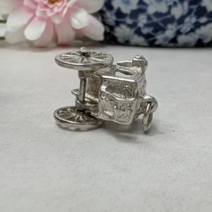 Whimsical Vintage Carriage Charm - Sterling Silver 70s Moving Wheels - Image 6