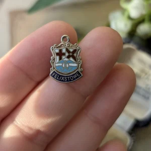 Winifred | Vintage Felixstowe Charm Sterling Silver Enamel Travel Shield Hallmarked Suffolk - Image 3