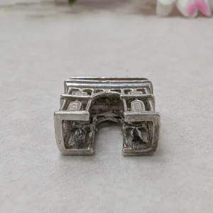 Unique Vintage Silver Arc De Triomphe Charm - 70s Paris Travel - Image 7
