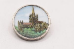 Vintage Sterling Silver Brooch, Church Building, Painted, Architectural Design, Collectible - Image 4