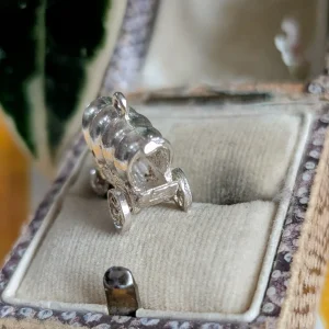 Vintage Silver Covered Wagon Charm, Mechanical Prairie Schooner with Moving Wheels, American West Pendant - Image 3