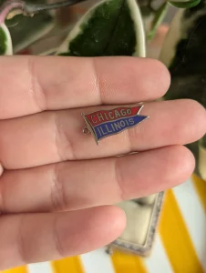 Vintage Chicago Illinois Charm, Sterling Silver & Enamel Flag, USA Travel Souvenir Pennant - Image 3