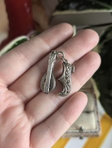 Vintage Silver Mandolin Shoe Charms, Figural Lute & Genie Slipper Pendant Set, Dainty Bracelet Charms, Musician Gift - Image 3