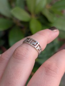 Vintage Sterling Silver Greek Key Ring, Pierced Openwork, Geometric Meander, Stacking Band Gift - Image 2