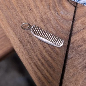 Vintage Silver Comb Charm, Miniature Hair Comb, Dainty Vanity, Hairdresser Barber Gift - Image 3