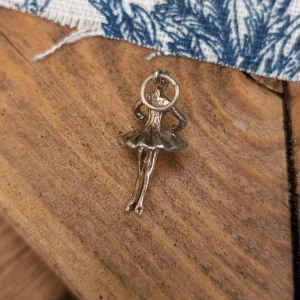 Vintage Silver Ballerina Charm, Dainty 3D Ballet Dancer, Graceful Figural Pendant Gift - Image 4