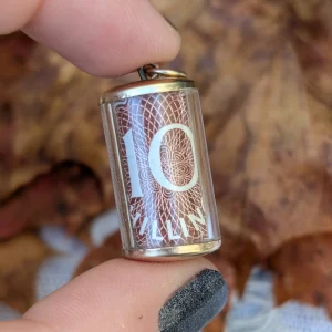 Vintage 9ct Gold Ten Shilling Charm