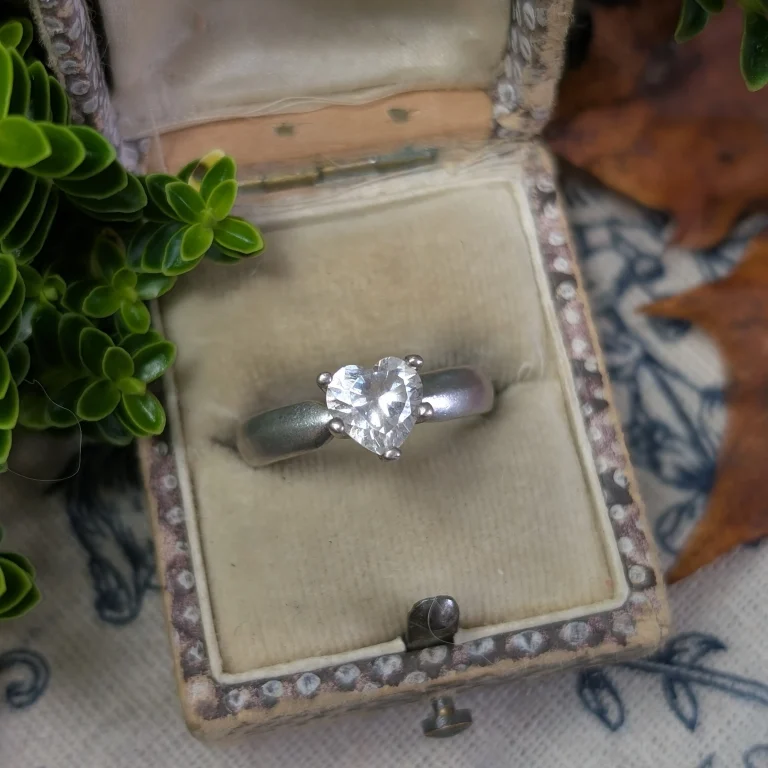Sterling Silver Sweetheart Ring