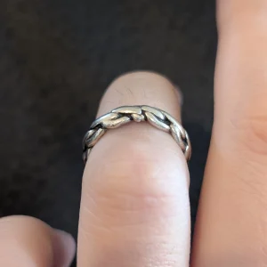 Vintage Sterling Silver Knot Ring Twisted Band - Image 2