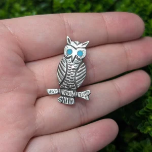 Vintage Silver Turquoise Owl Brooch, Southwestern Style - Image 2