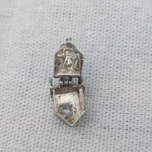 Vintage Silver Beachcomber Charm, Outhouse Travel Pendant - Image 4