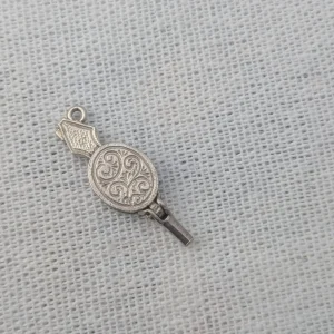 Vintage Silver Fire Bellows Charm, Opens Pendant - Image 5