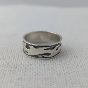 Vintage Silver Wave Band Ring, Oxidised Flames - Image 5