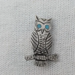 Vintage Silver Turquoise Owl Brooch, Southwestern Style - Image 3