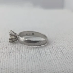 Sterling Silver Sweetheart Ring, Love Heart CZ Solitaire, Modern Simple - Image 9