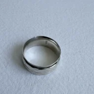 Sterling Silver Love Heart Spinner Ring, Wide Band - Image 8