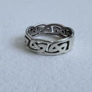 Vintage Sterling Silver Celtic Band, Eternity Knot Ring - Image 6