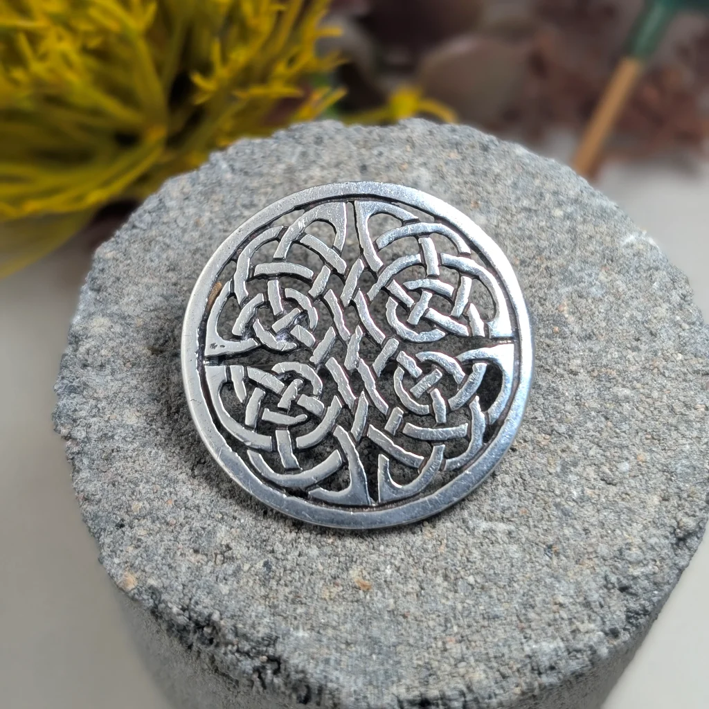 Silver Celtic Knot Brooch