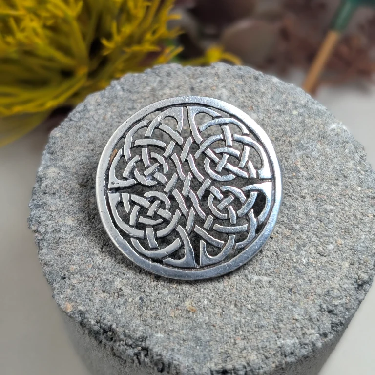 Silver Celtic Knot Brooch