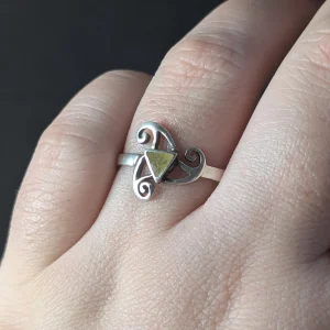 Scottish Marble Celtic Ring, Spiral Twist Stacking Band - Image 7