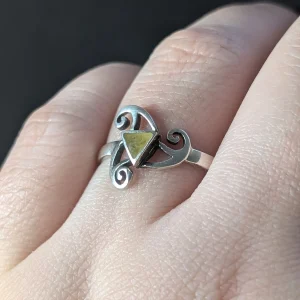 Scottish Marble Celtic Ring, Spiral Twist Stacking Band - Image 8