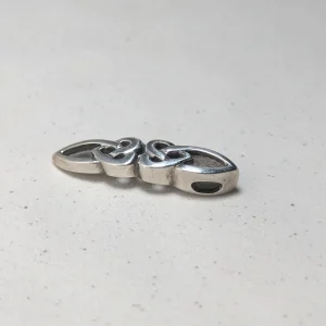 Vintage Sterling Silver Celtic Knot Pendant - Image 4