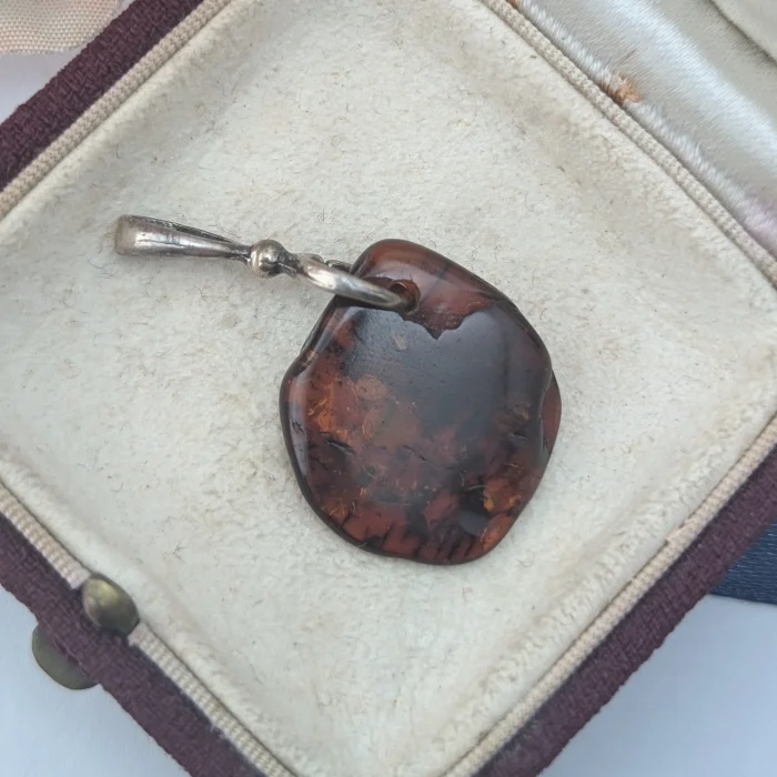 Vintage Sterling Silver Baltic Amber Pendant