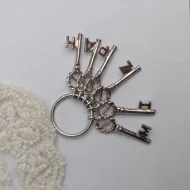 Vintage Silver Mizpah Key Charm Pendant - Image 2
