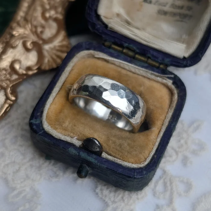 Vintage Sterling Silver Hammered Band
