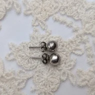 Vintage Silver Ball Studs, Round Earrings Plain - Image 2