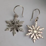Vintage Sterling Silver Snowflake Dangle Drop Earrings - Image 3