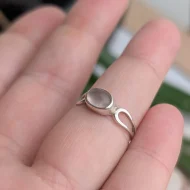 Vintage Silver Rose Quartz East West Ring Open Shoulders - Image 8