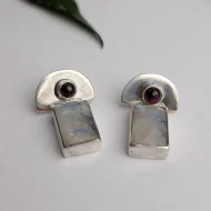 Vintage Sterling Silver Garnet Moonstone Dangle Drop Earrings Geometric - Image 9