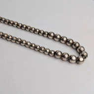 Vintage Sterling Silver Graduated Ball Bead Necklace 16" - Image 6