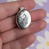 Vintage Sterling Silver Oval Photo Locket Flower Pendant 925 - Image 2