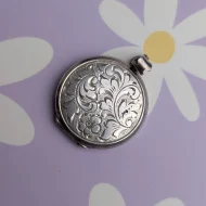 Vintage Silver Double Photo Locket Round Circle Flower - Image 3