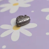 Vintage Sterling Silver Love Heart Photo Locket Leaf 925 Pendant - Image 7