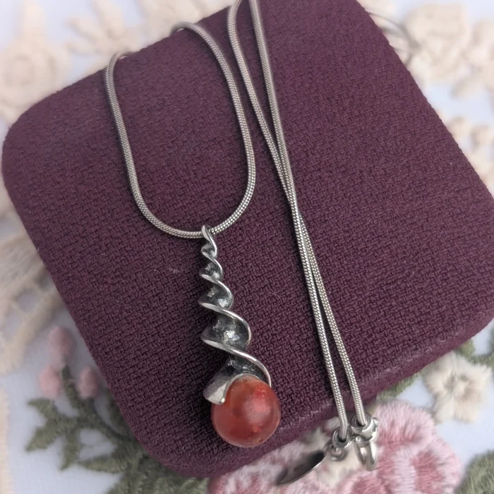 Vintage Sterling Silver Red Stone Twist Pendant Drop Necklace