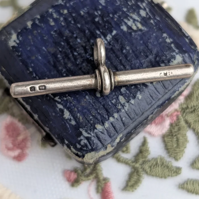 Antique Sterling Silver T Bar Pendant 1916