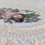 Vintage Sterling Silver Garnet Ring Bark Hallmarked 1979 - Image 8