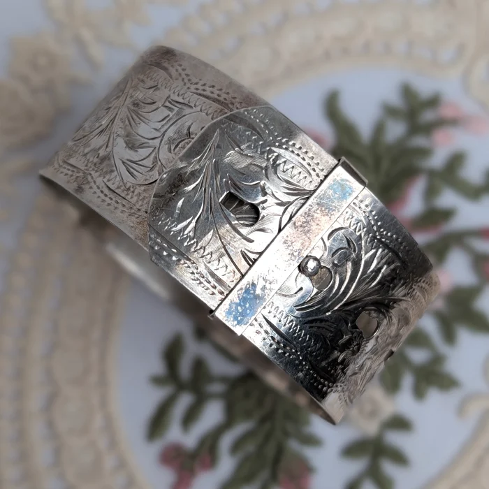 Vintage Sterling Silver Buckle Bangle 925 Wide Ornate Floral Etched
