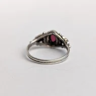 Vintage Sterling Silver Garnet Floral Shank Ring - Image 4
