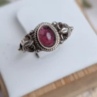 Vintage Sterling Silver Garnet Floral Shank Ring