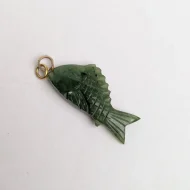 Vintage Green Stone Fish Pendant Charm Good Luck - Image 4