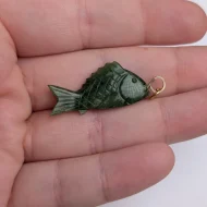 Vintage Green Stone Fish Pendant Charm Good Luck - Image 7